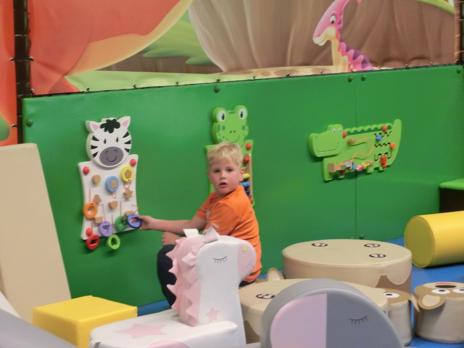 Ausflug der Schulkinder zum Panoramapark